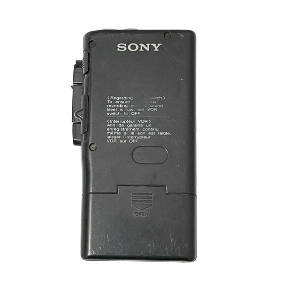 Sony M-527V Microcassette-Corder Black VOR Voice Cassette Tape Recorder - Picture 2 of 3